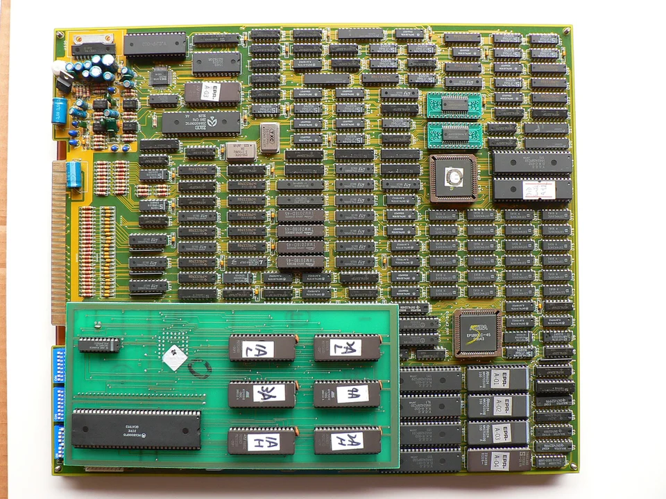 Capcom CP System-1 arcade printed circuit board motherboard