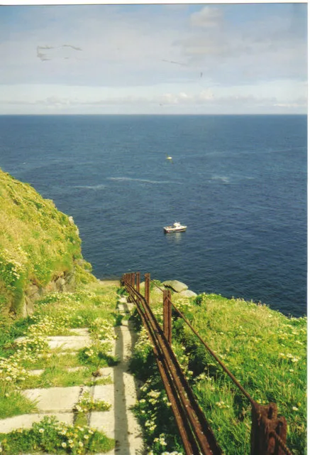 Steps to landing Place Flannan Isles - geograph.org.uk - 633245