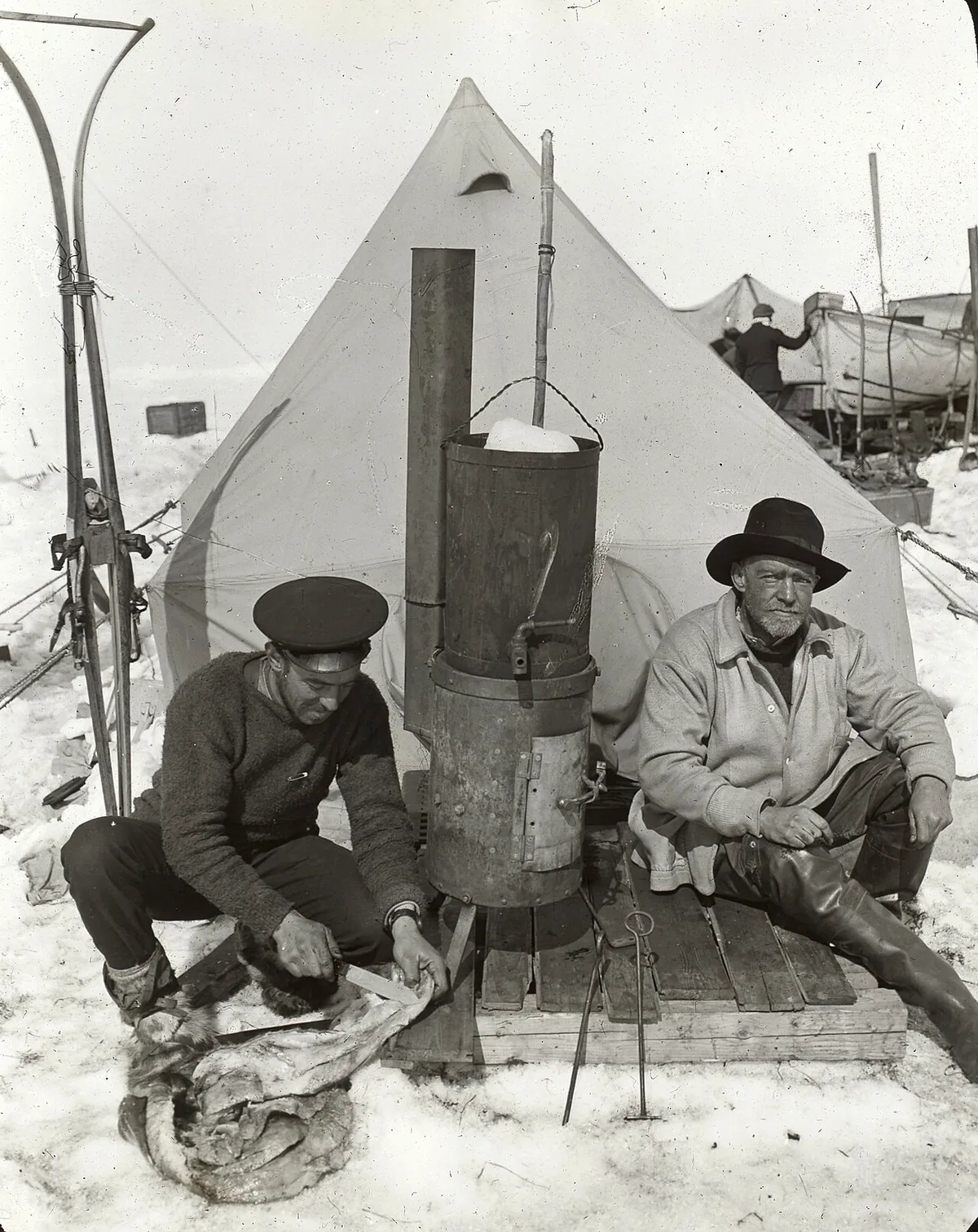 Hurley and Shackleton, Antarctic Ice Flow, 1914-1915 State Library NSW a423023h
