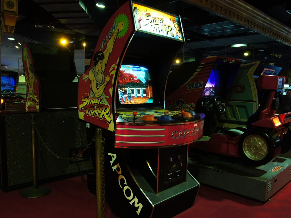 Original 1987 Street Fighter pneumatic punch-pad arcade cabinet