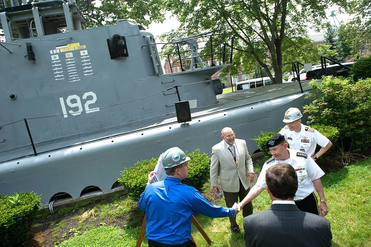 Martin Dempsey at Portsmouth Naval Shipyard 2013